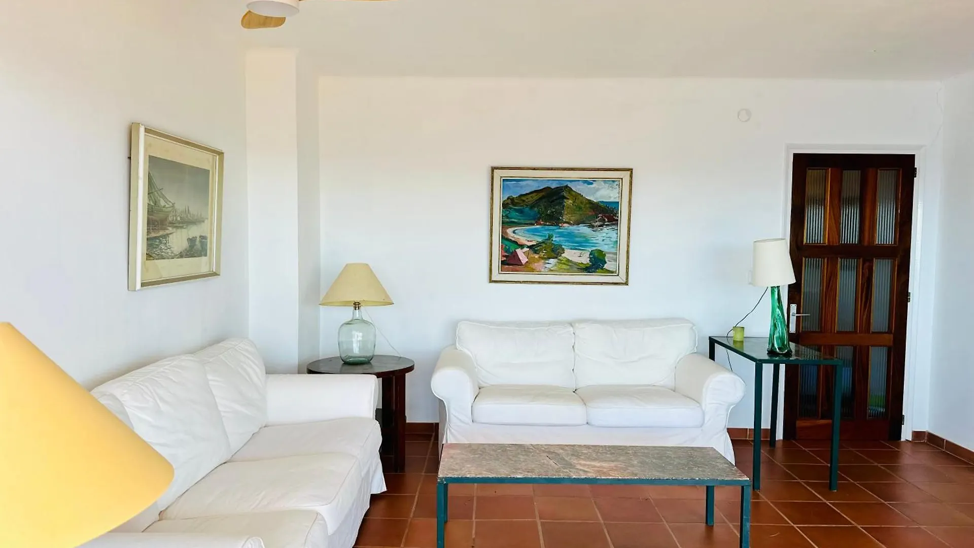 Barca - Apartamento Con Acceso Directo A La Playa Roses 0*,  Spain